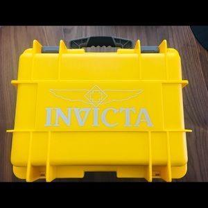 New! INVICTA 8 Slot Yellow Watch Divers Box Case!!